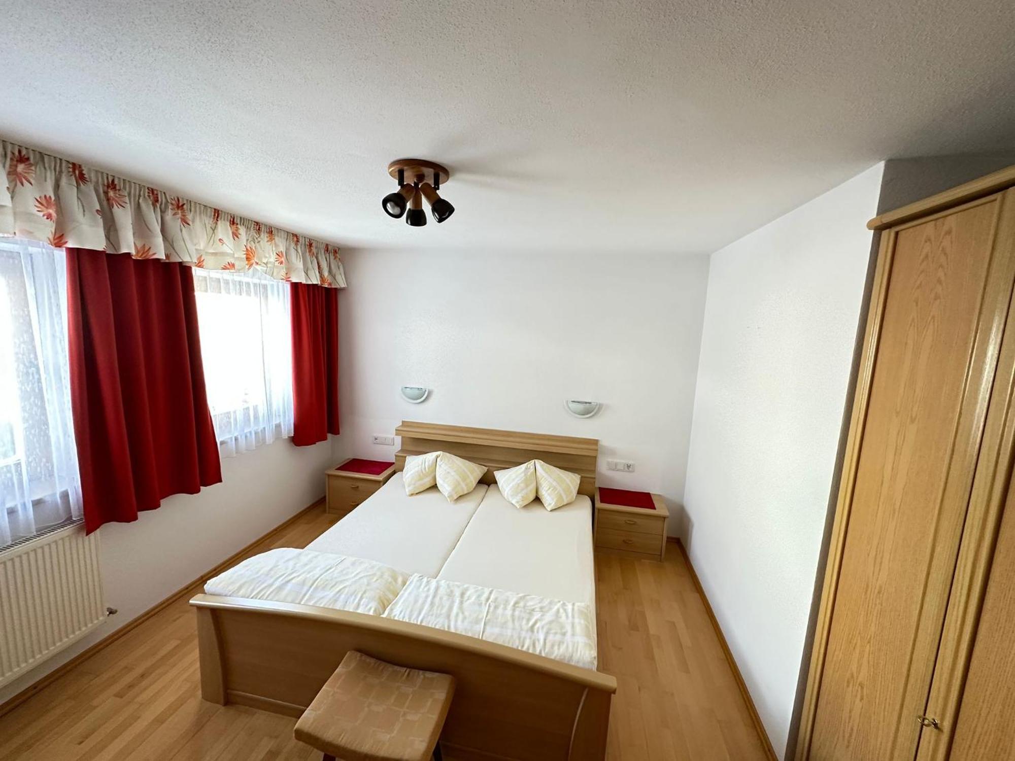 Haus Luxer Apartment เอาฟาค์ ภายนอก รูปภาพ